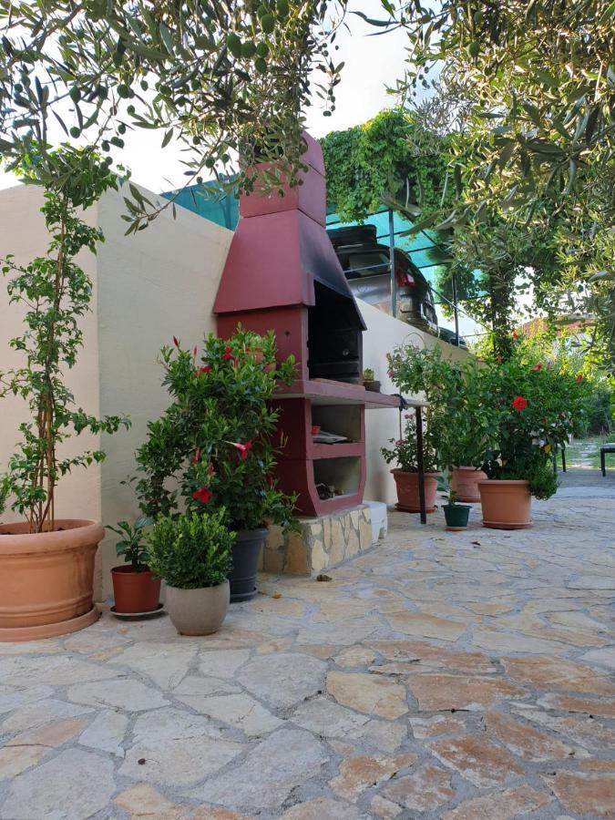 Apartment Mira Trogir Buitenkant foto